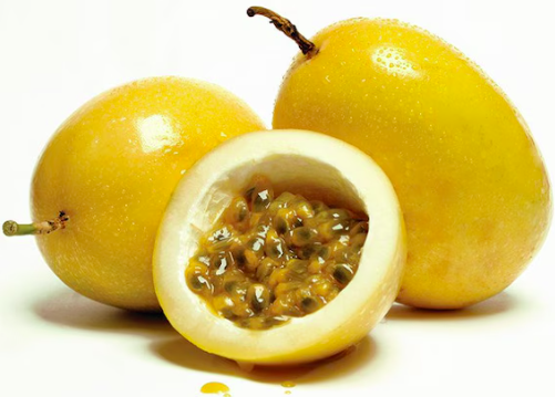 Yellow Passion Fruit (Maracuyá) fruit identification reference